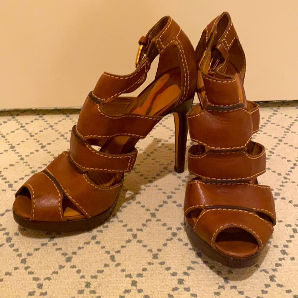 Tan KORS heels!